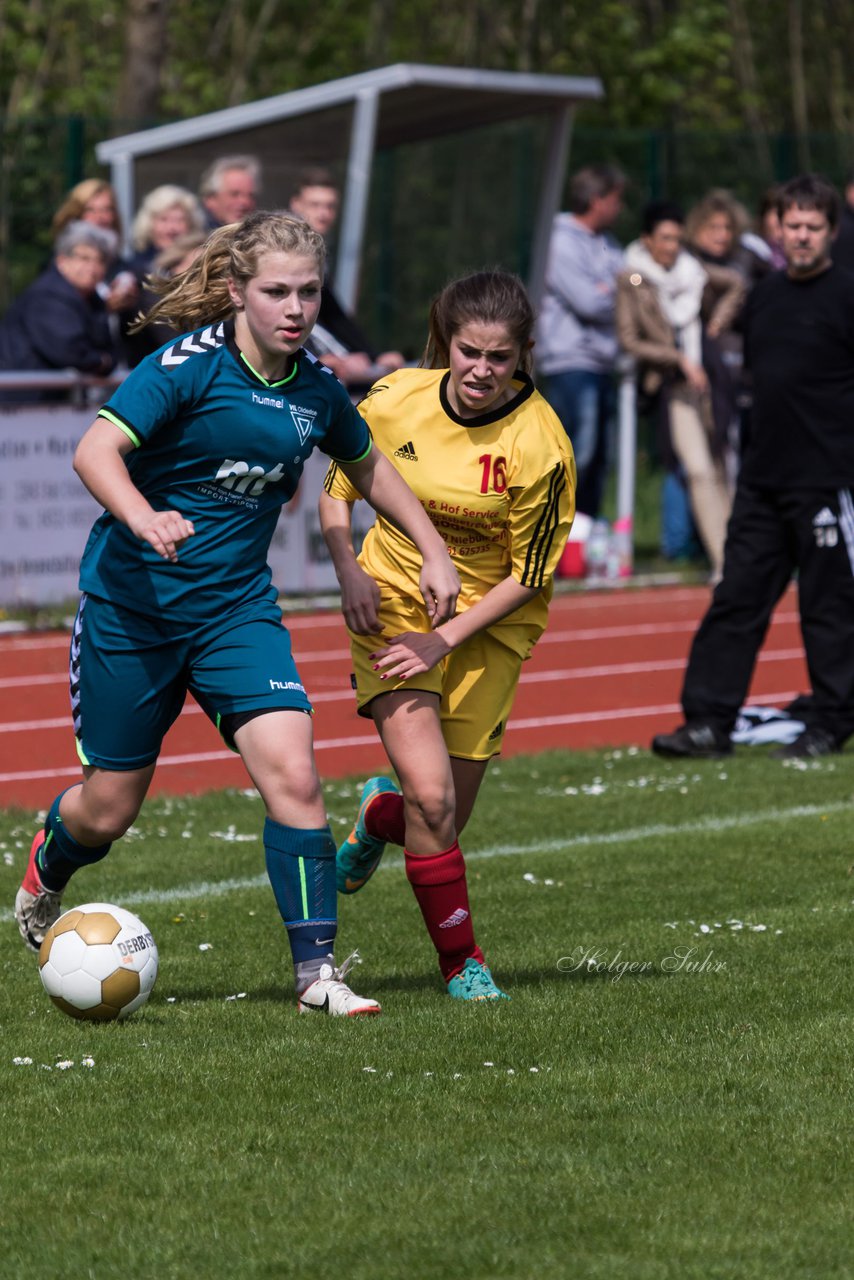 Bild 337 - B-Juniorinnen VfL Oldesloe - JSG Sdtondern : Ergebnis: 2:0